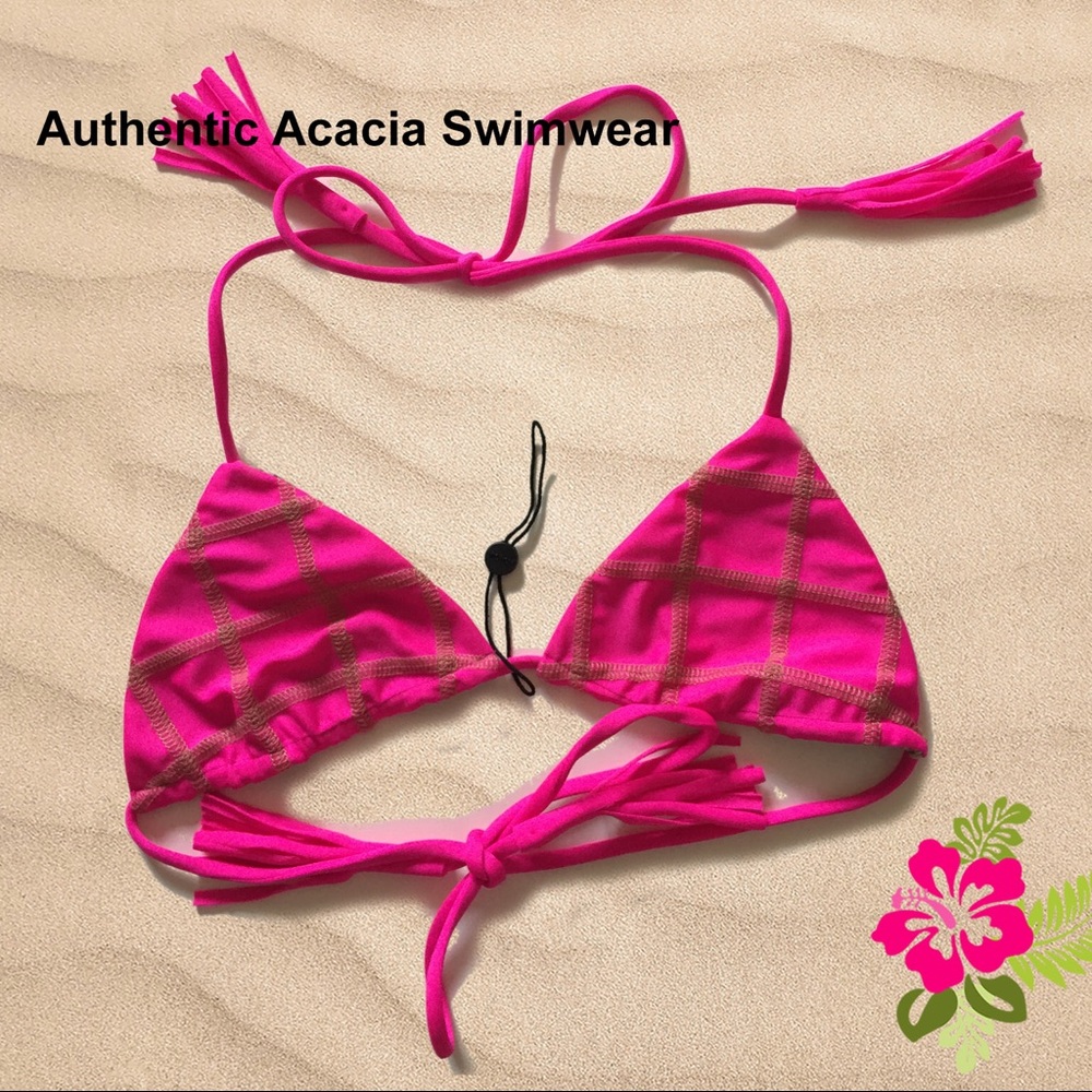 Acacia Stitched Humuhumu Top in Guava Pop